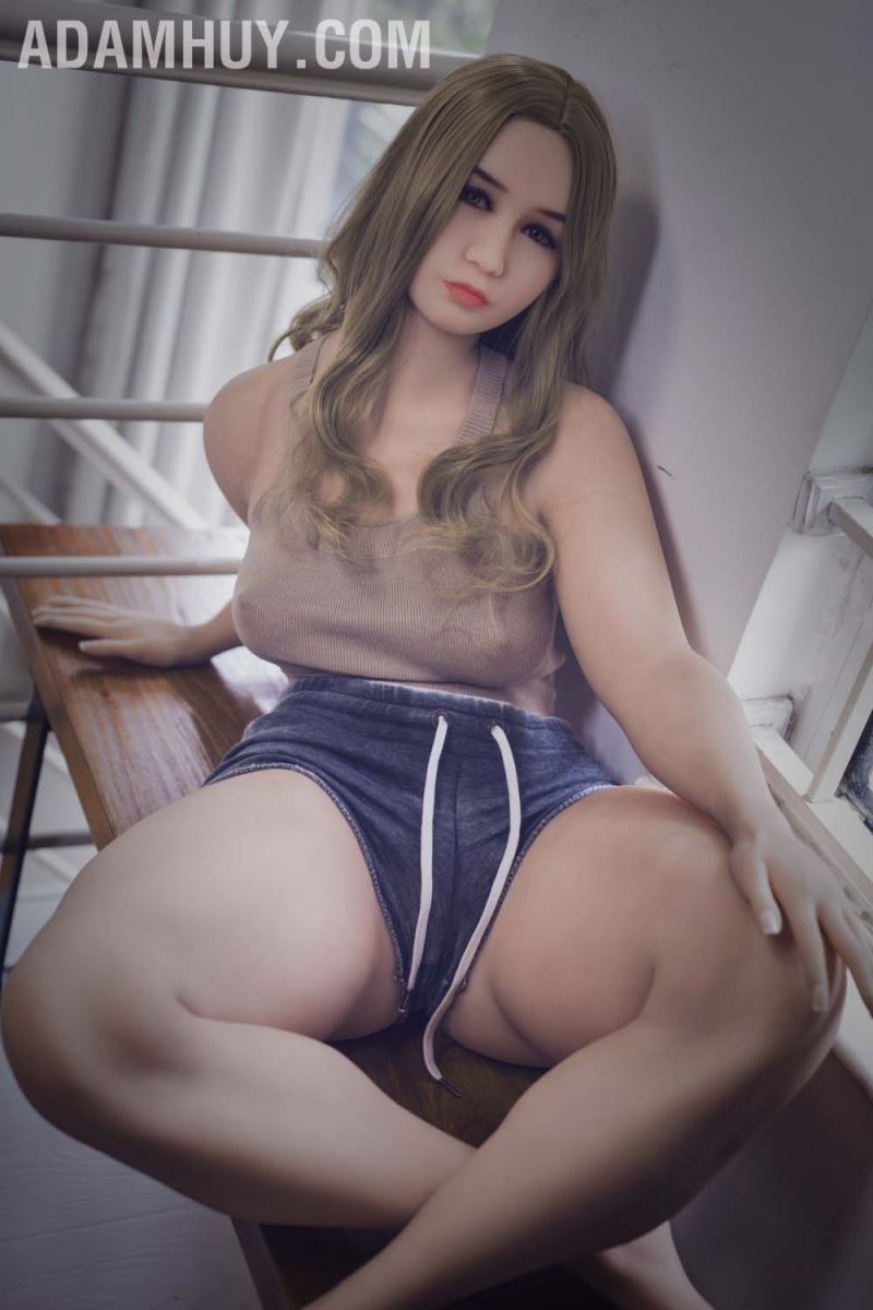  So sánh Búp bê WM ALICIA 156cm nhập khẩu